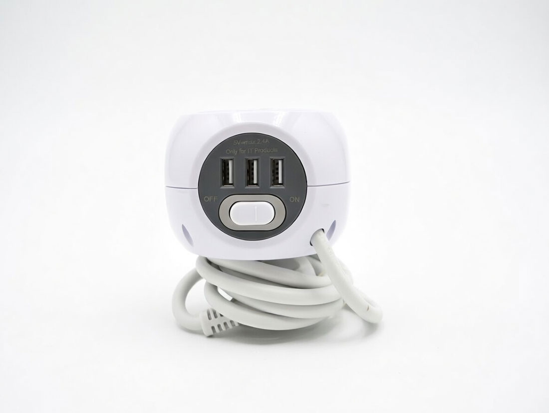 UN17341 PP3/1,5/3USB punjač priključnica Mini Cube 3/3USB 1,5met