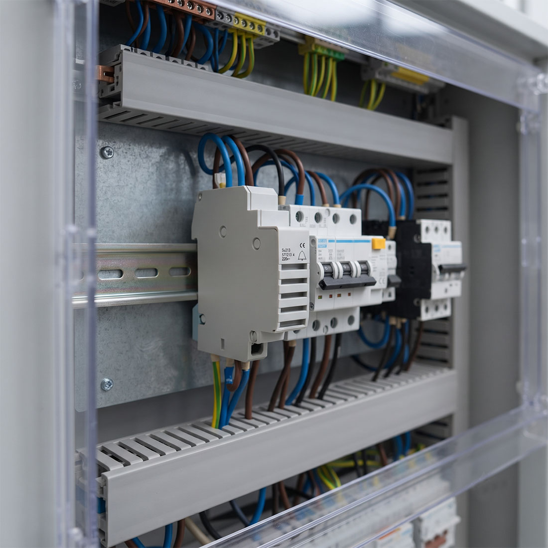 UN12020 Zvono SU213 na šinu 220V